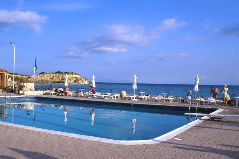 Caravel Suites - Adults Only Tsilivi  Exterior photo